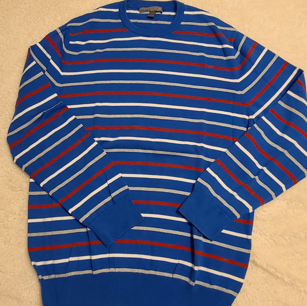 Men's long sleeve sweater